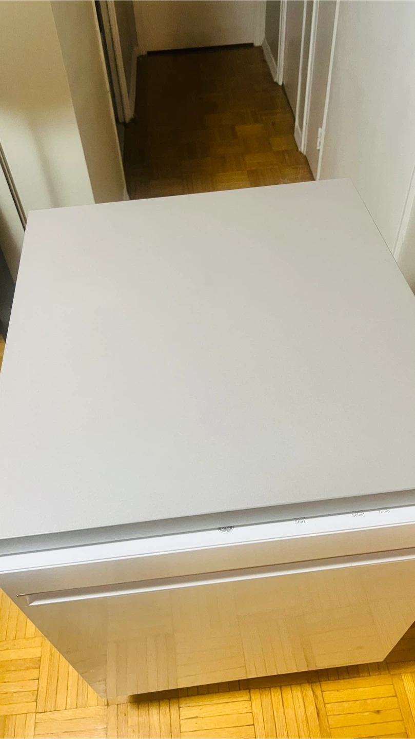 GE portable with stainless steel interior