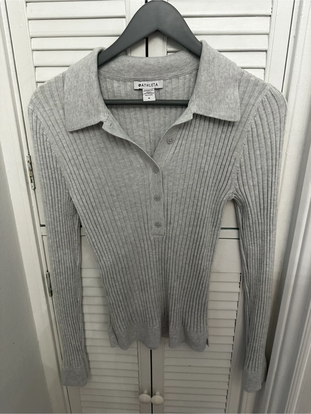 Athleta Grey Ribbed Long Sleeve Top - Size M