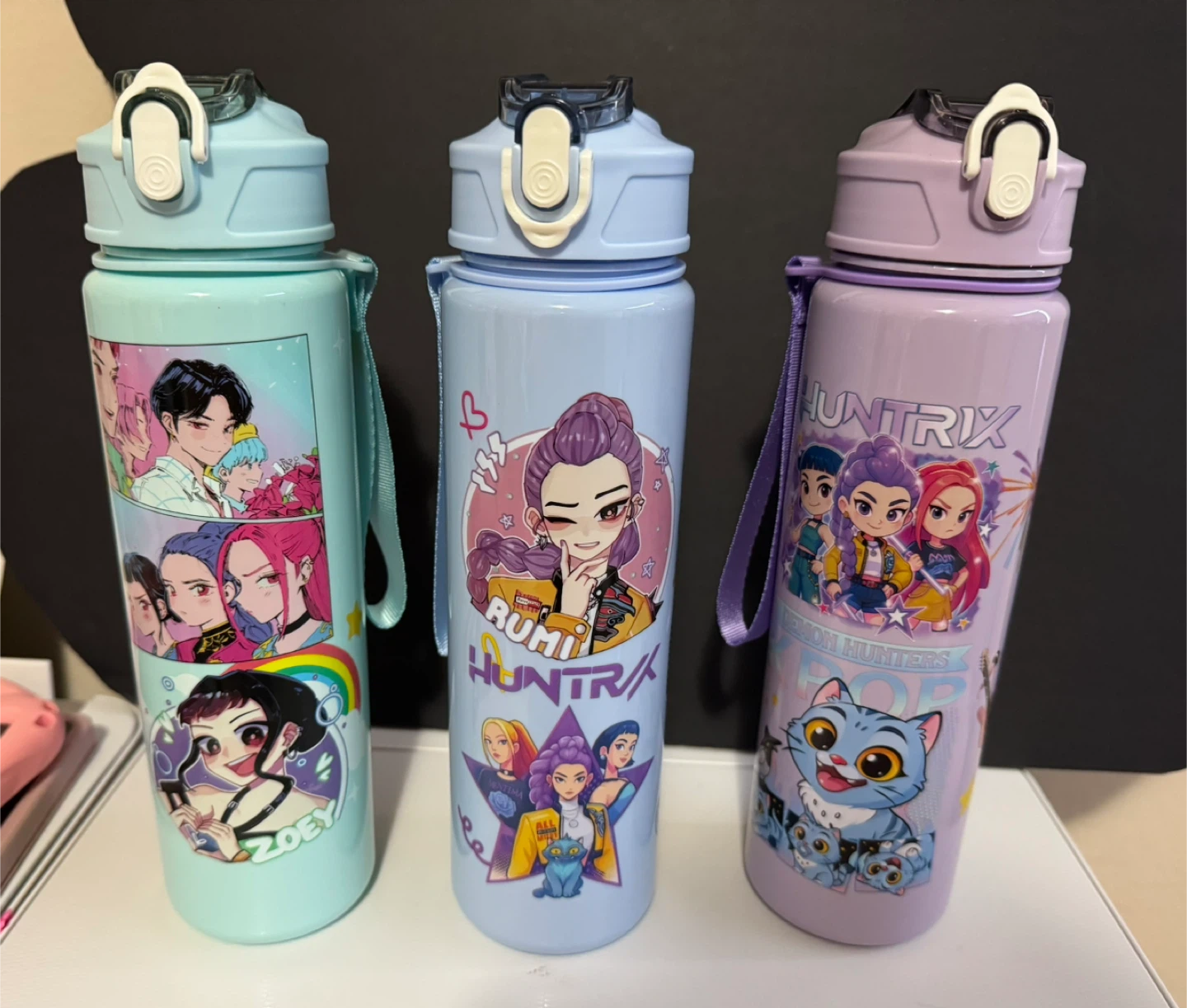 Kpop demon hunters water bottle - photo 2