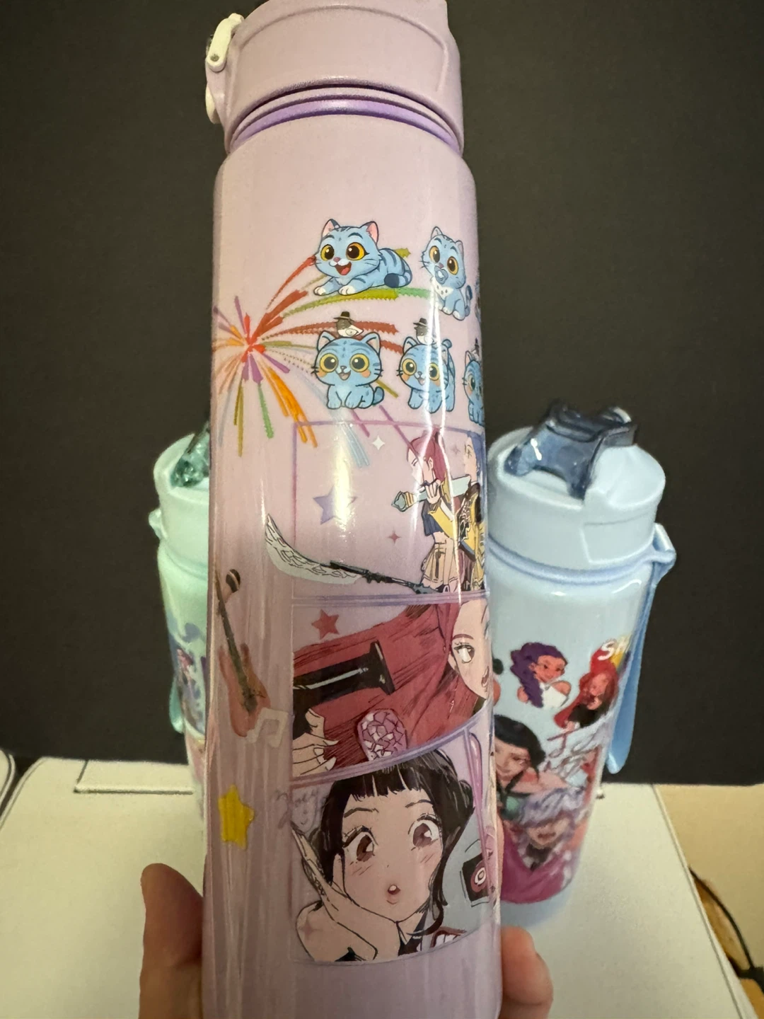 Kpop demon hunters water bottle - photo 3