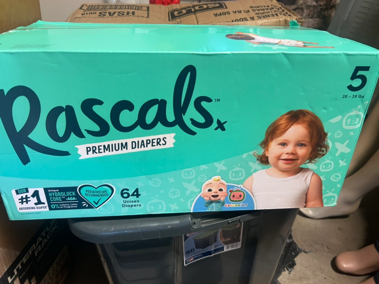Rascals Premium Diapers Size 5 (28-39 lbs) - 64 Count - photo 2