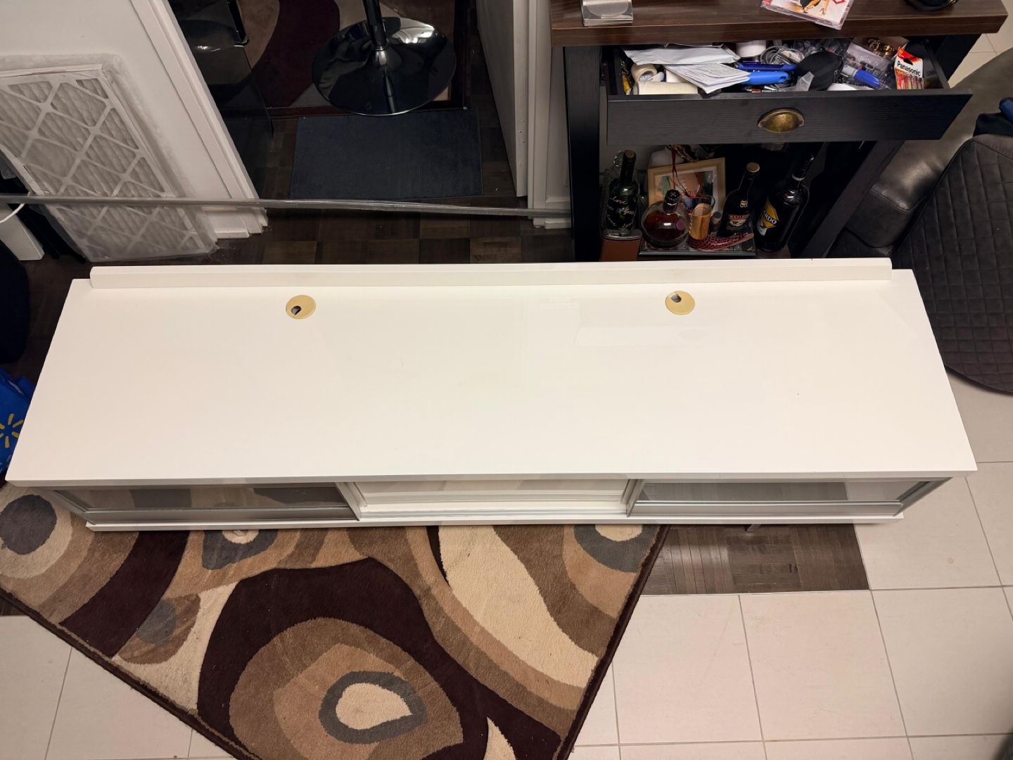 🥕White TV Stand with Drawers - photo 3
