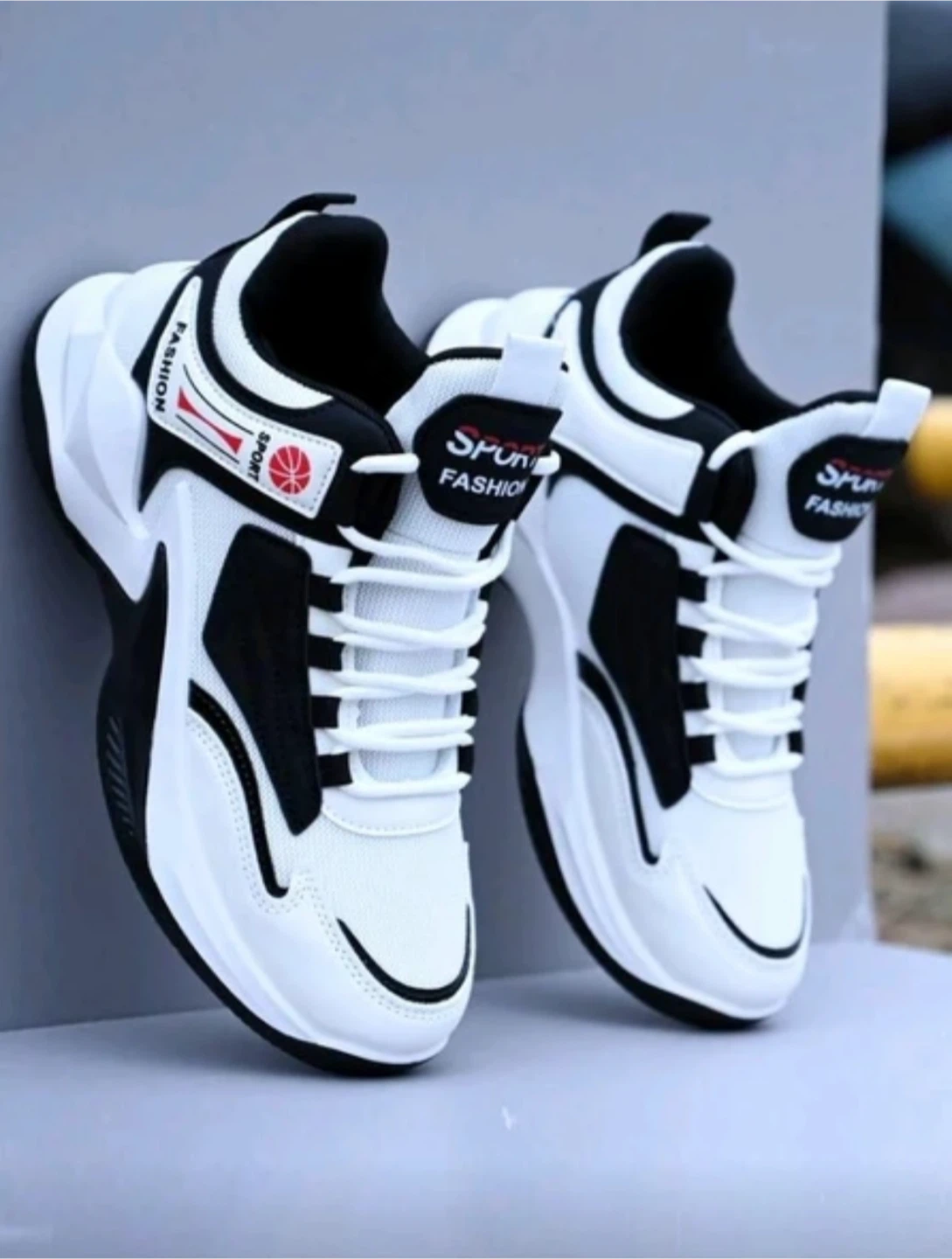 White & Black Fashion Sneakers - photo 2