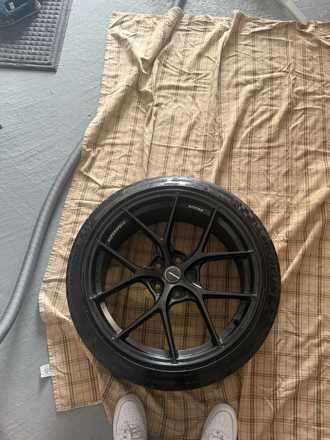19 inch Superspeed RF05RR Black Wheels & Tires - Set of 4