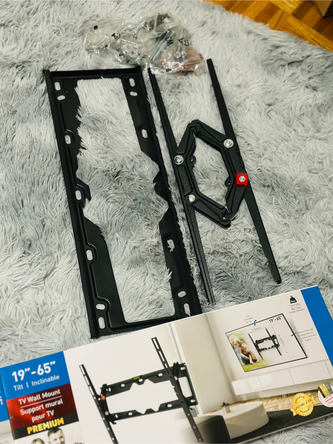 Barkan 19-65" TV Wall Mount - Tilt