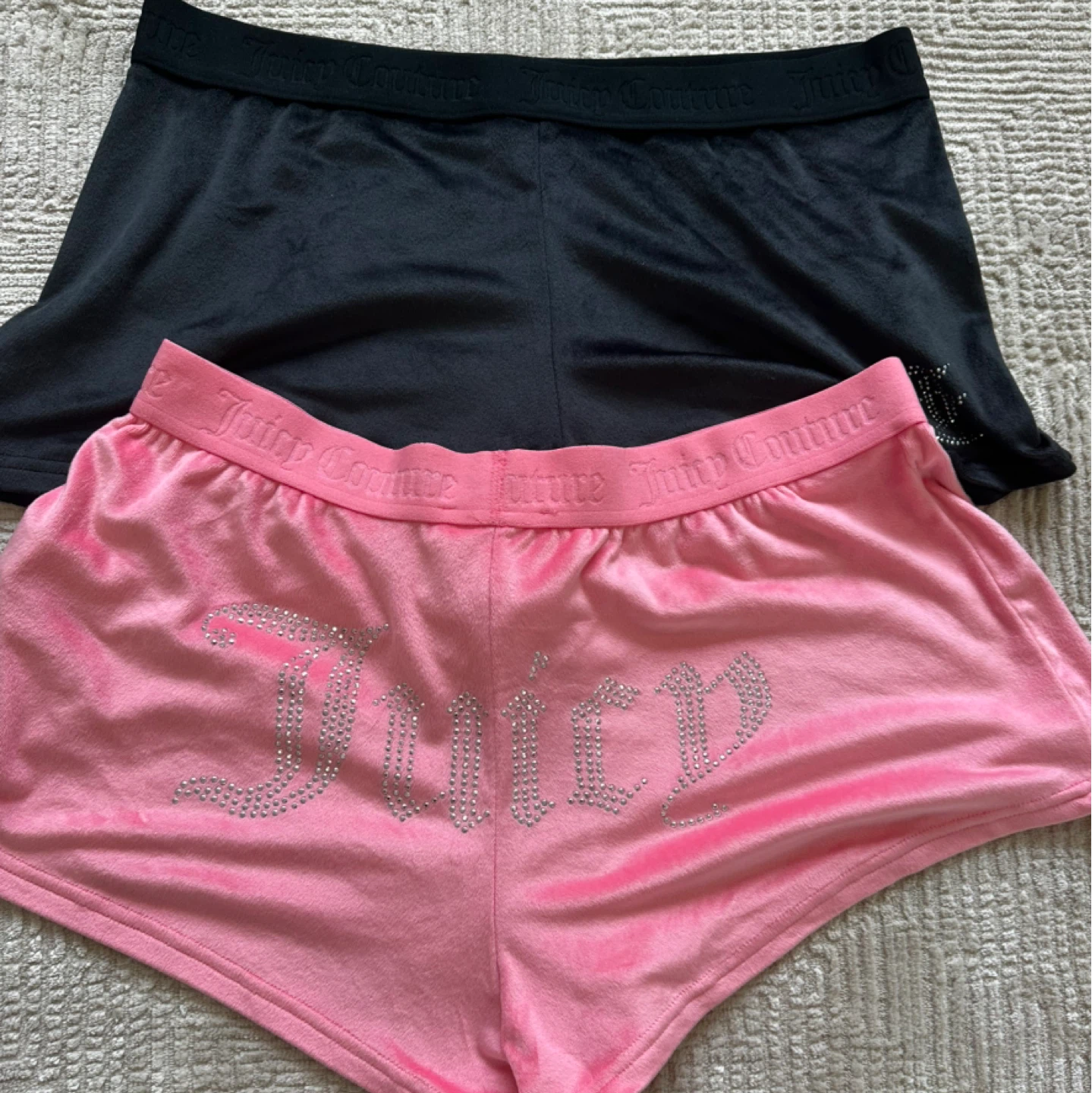 Juicy Couture Shorts - Size L