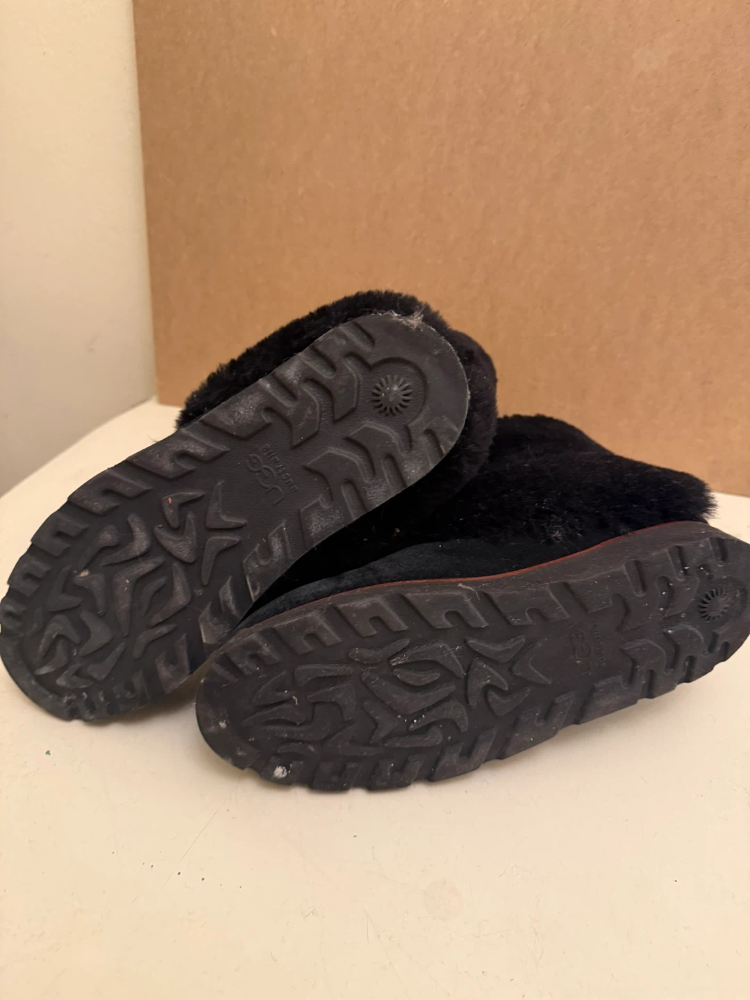 Genuine Ugg boots - photo 3