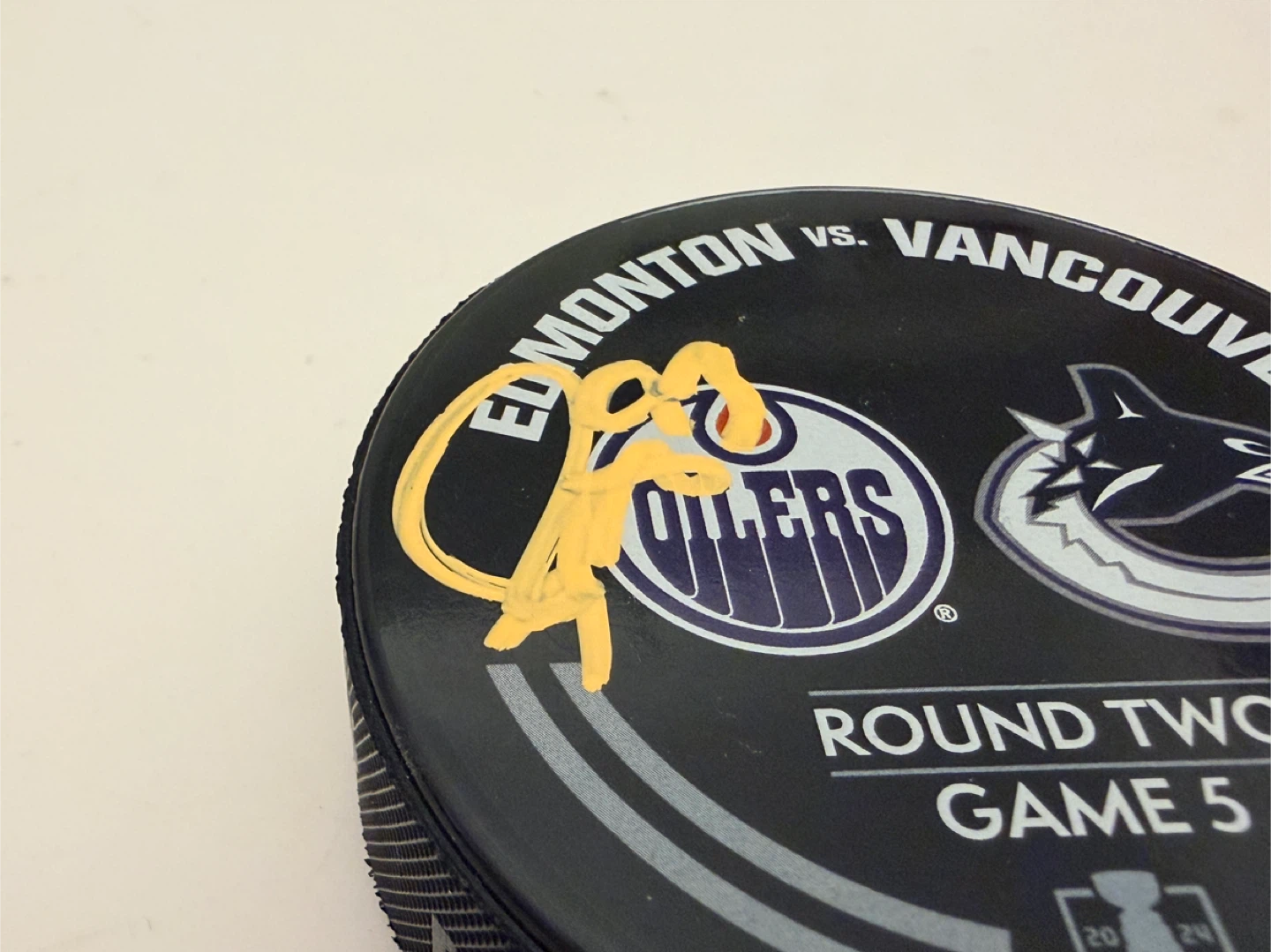Oilers Canucks 2024 Playoffs Ryan Nugent-Hopkins Autograph Puck - photo 2