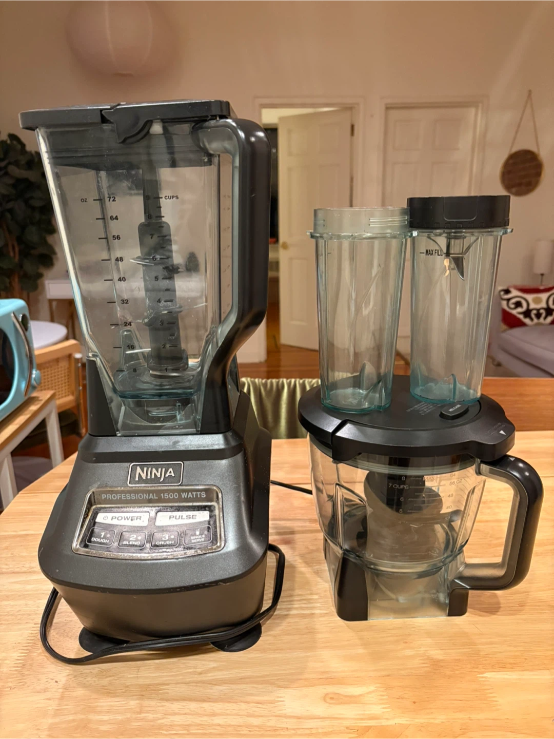 Ninja Professional 1500 Watts Blender
