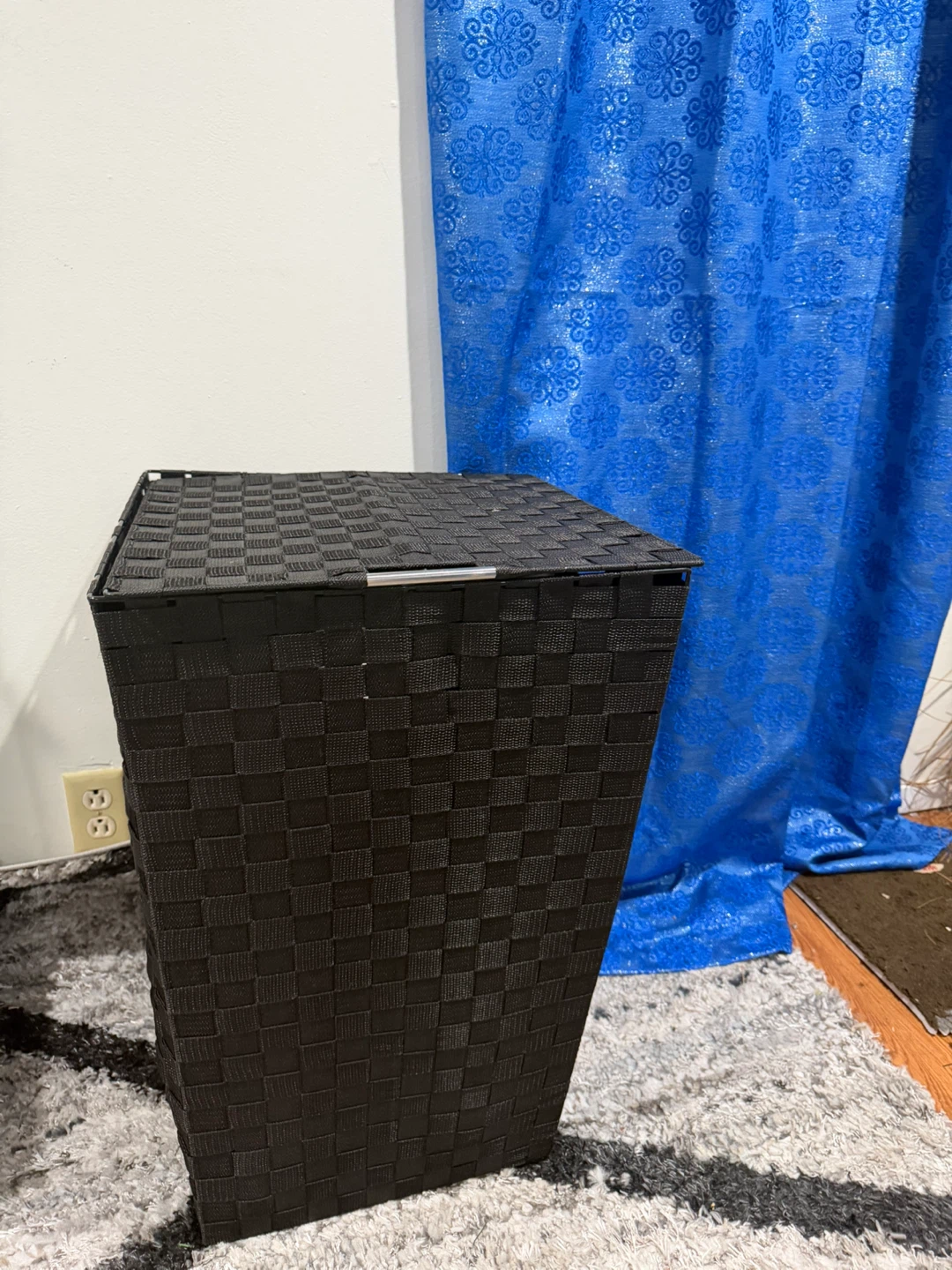Woven Laundry Hamper - Black
