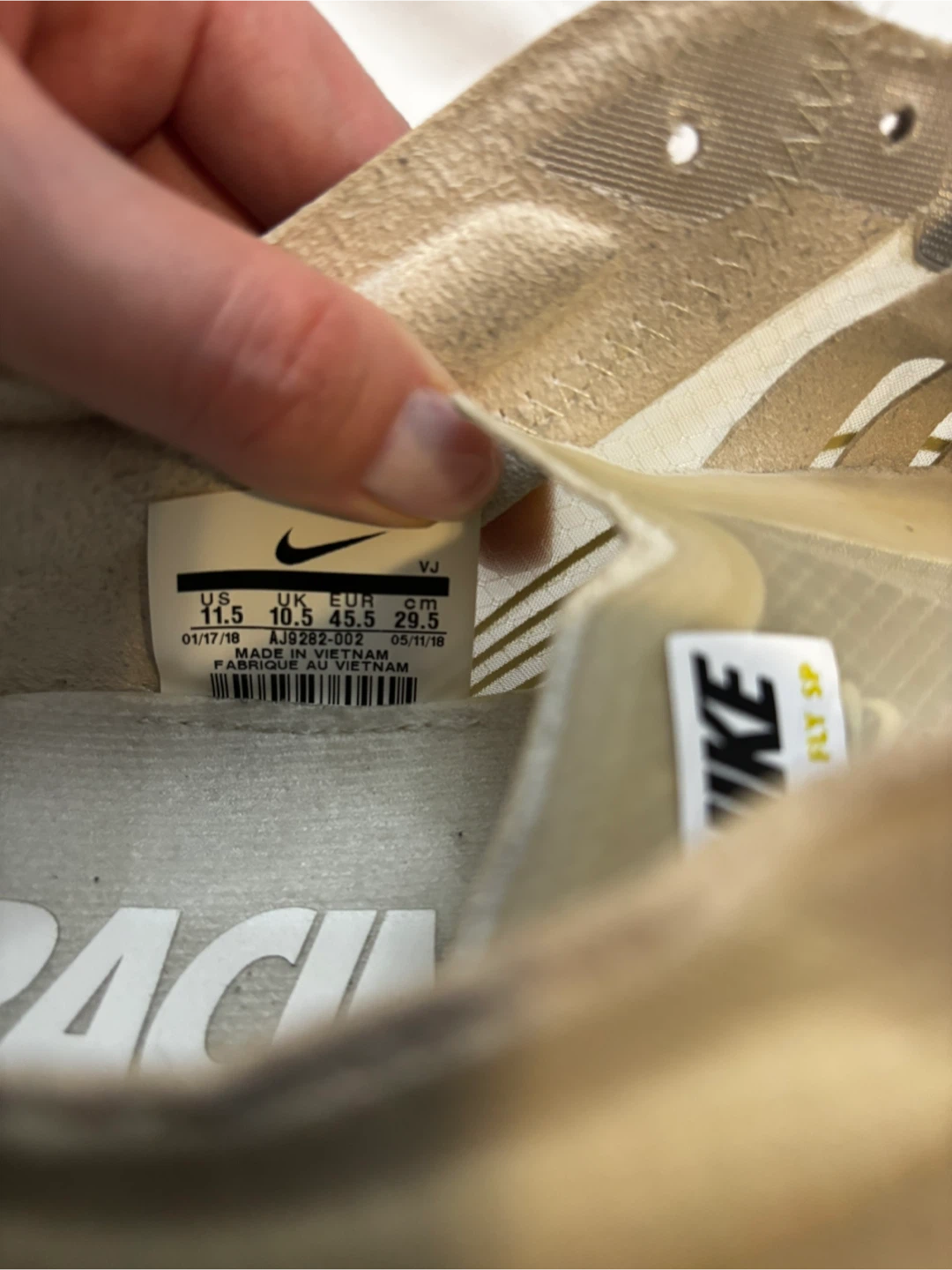Nike Zoom Fly Light Bone - Size 11.5 - photo 4