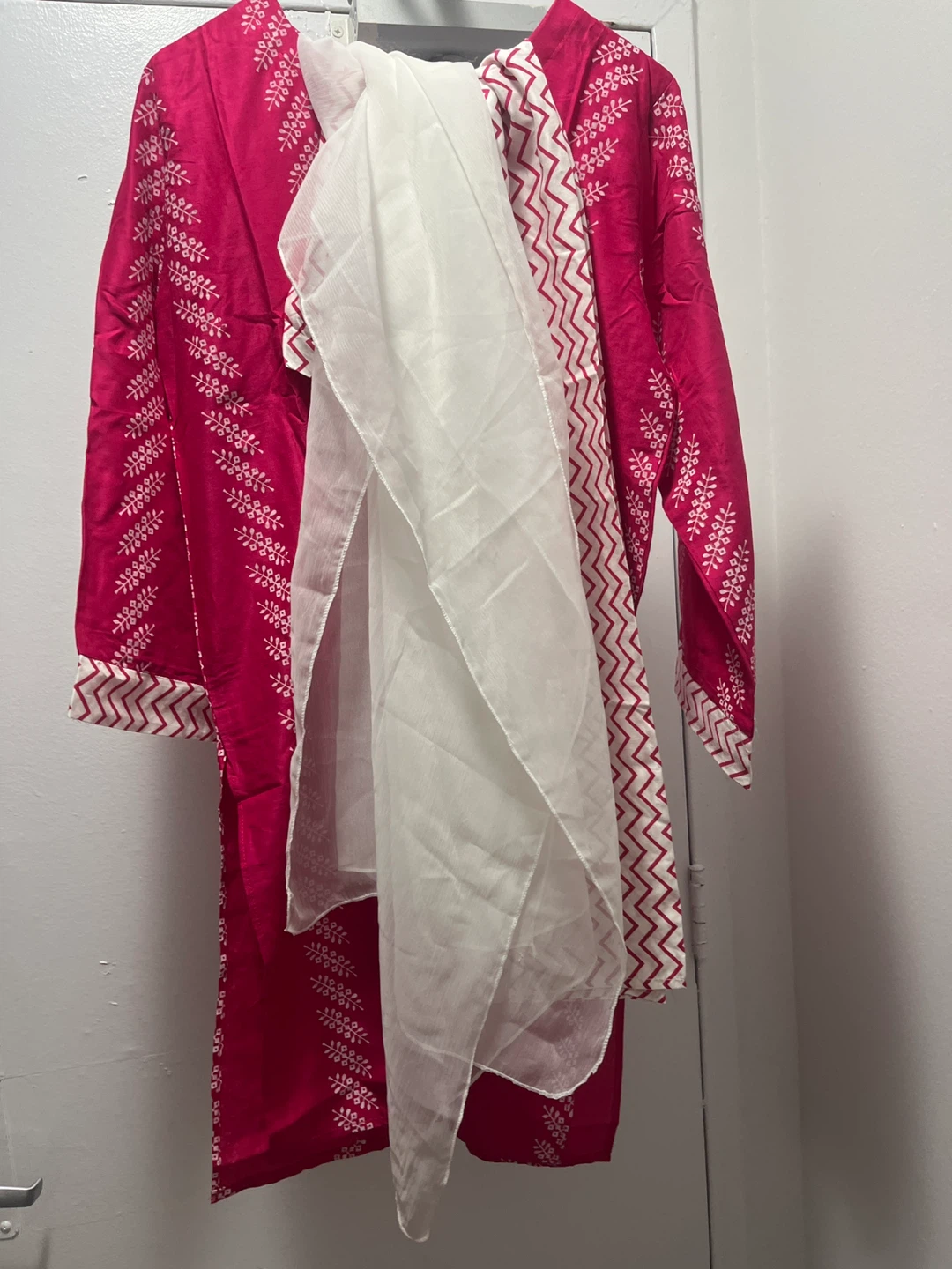 Pink Printed Salwar Kameez Suit - photo 3