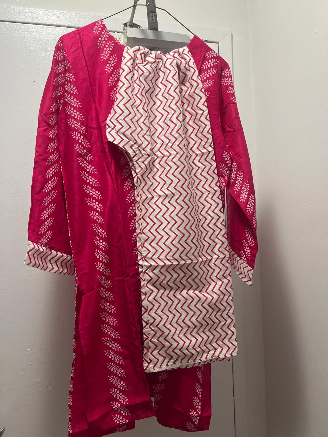 Pink Printed Salwar Kameez Suit - photo 2