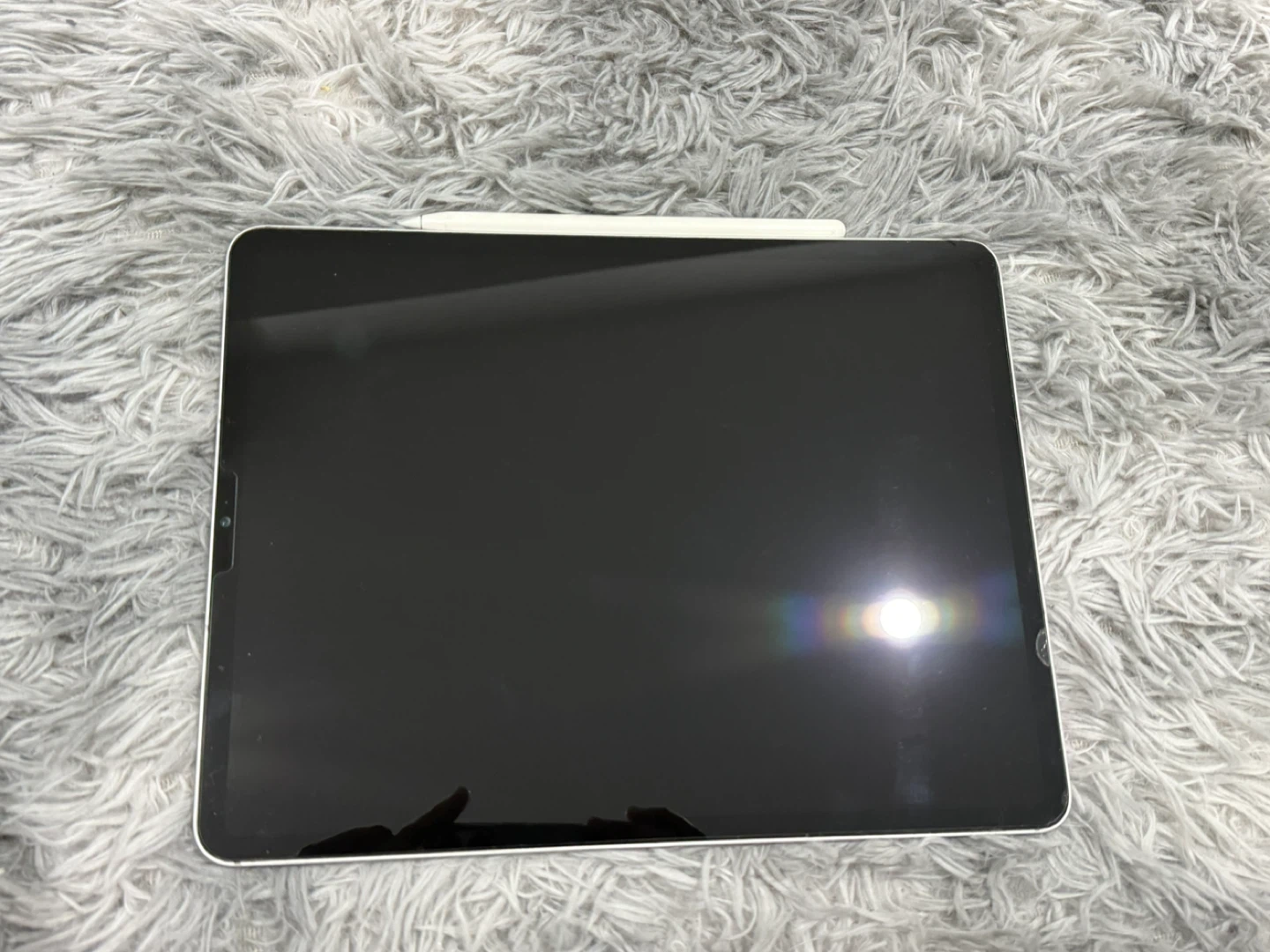 Apple iPad Pro 12.9-inch (6th Gen) 128GB + Pencil