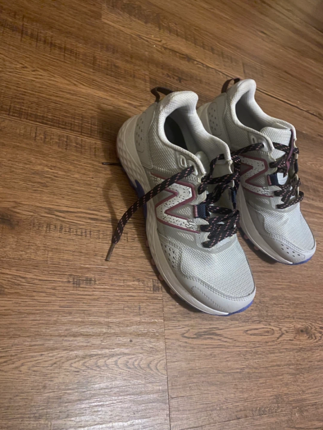 New Balance T410 Running Shoes size 7 in women - photo 2