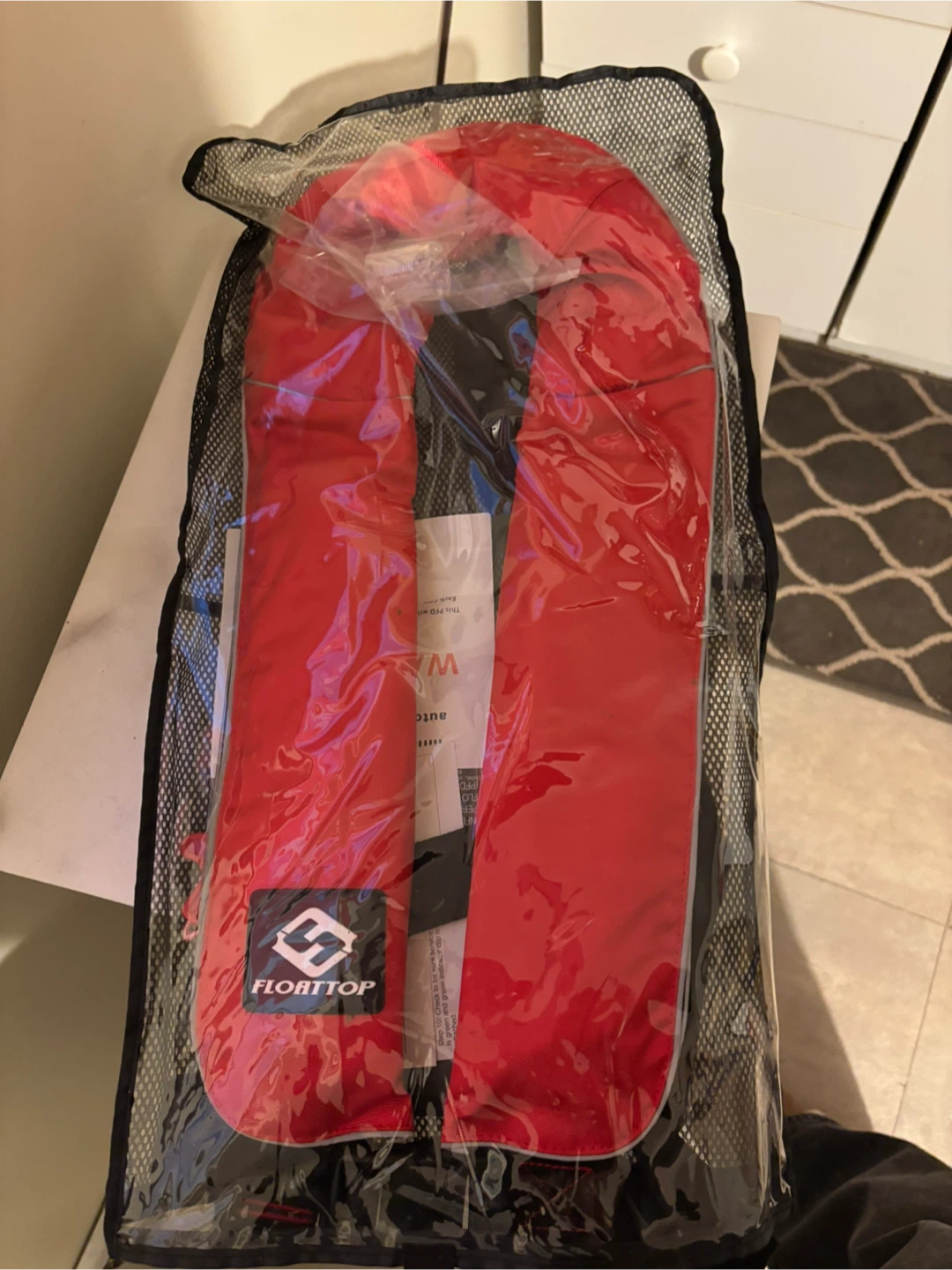 FLOATOP Inflatable Life Vest - New in Bag
