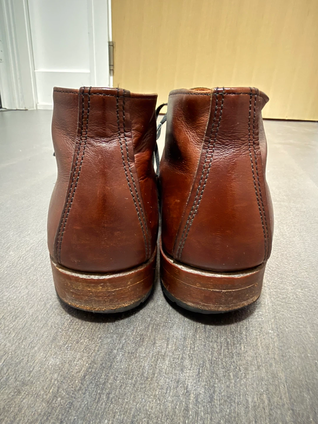 Red Wing Shoes 9017 Beckman Chukka Boots US 8.5 - photo 2