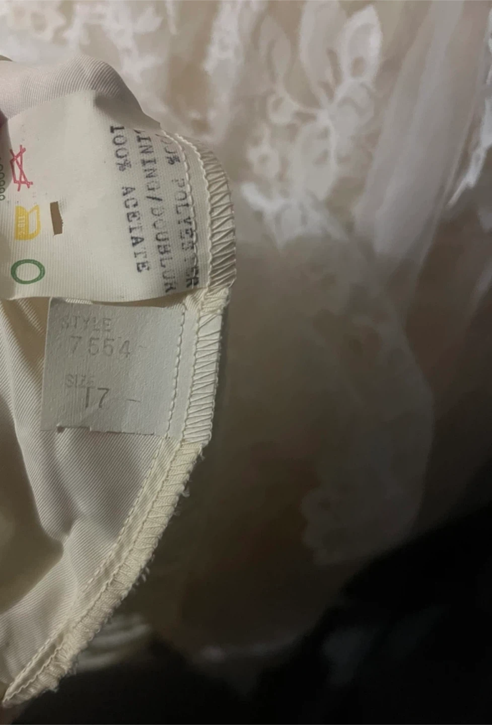 Vintage Wedding Dress, Size 17 - photo 3