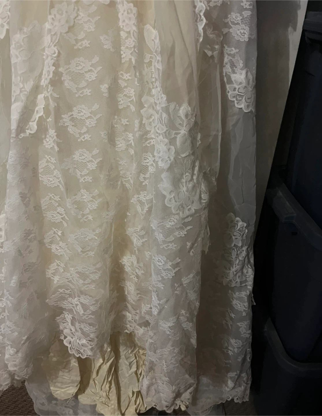 Vintage Wedding Dress, Size 17 - photo 2
