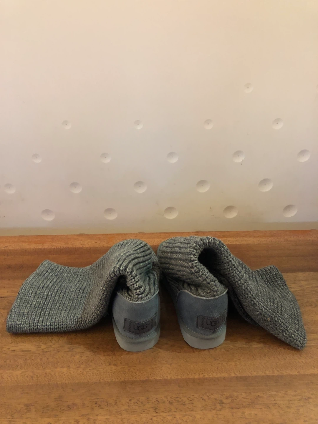 New UGG Gray Knit Boots for women - photo 4