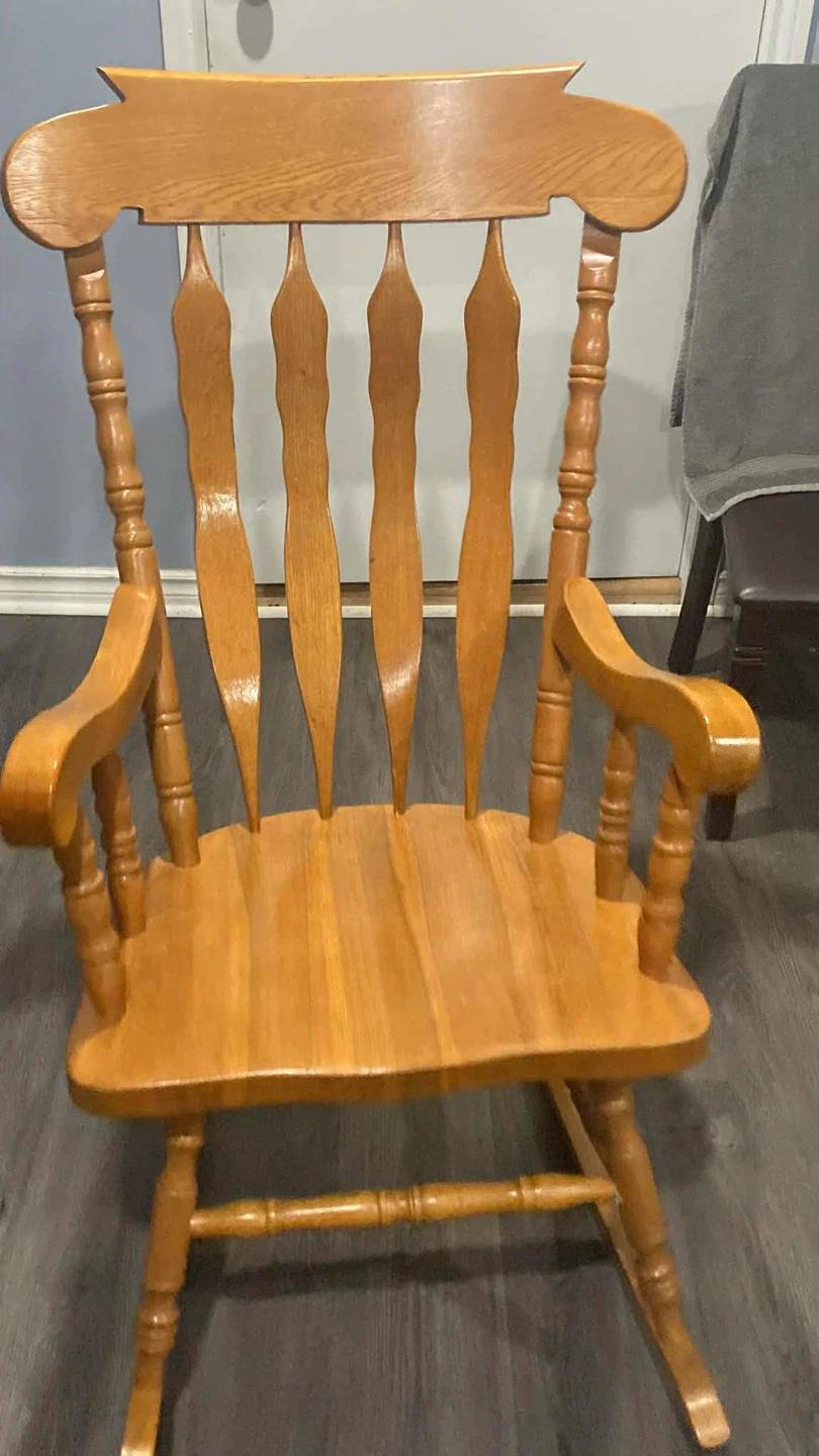 Wooden Rocking Chair - Great Condition