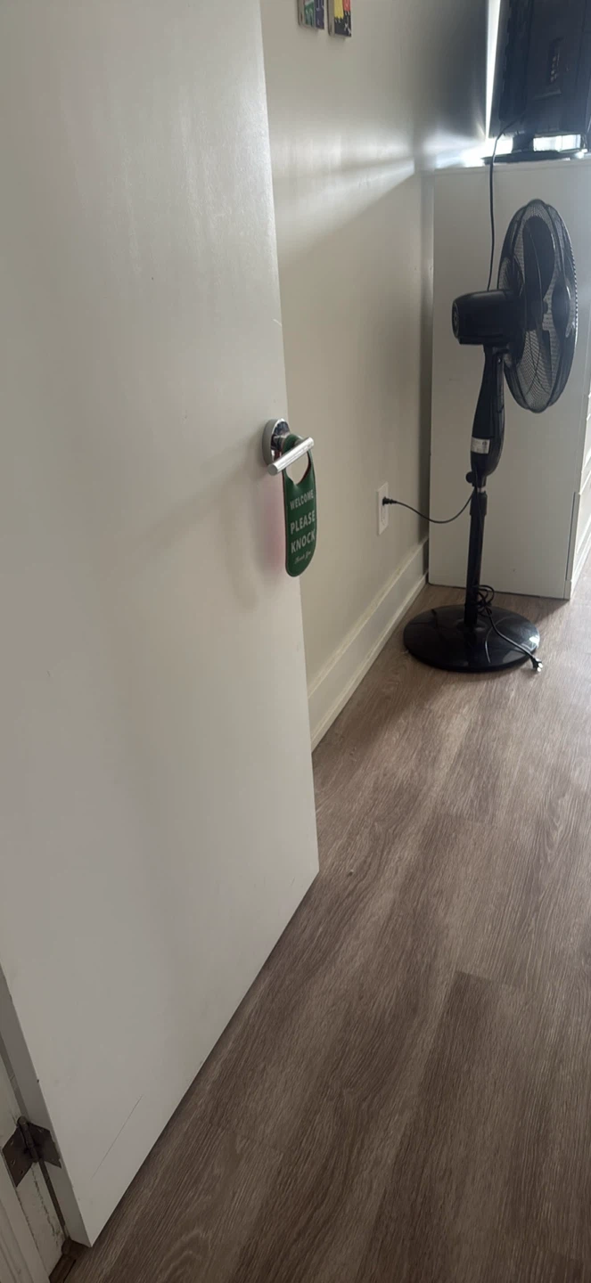 Room for rent in Parkdale