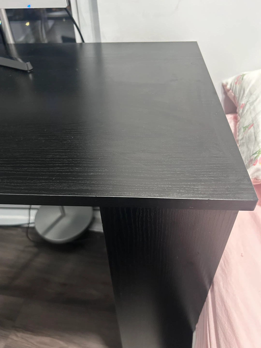 Modern Black L-Shaped Desk - photo 3