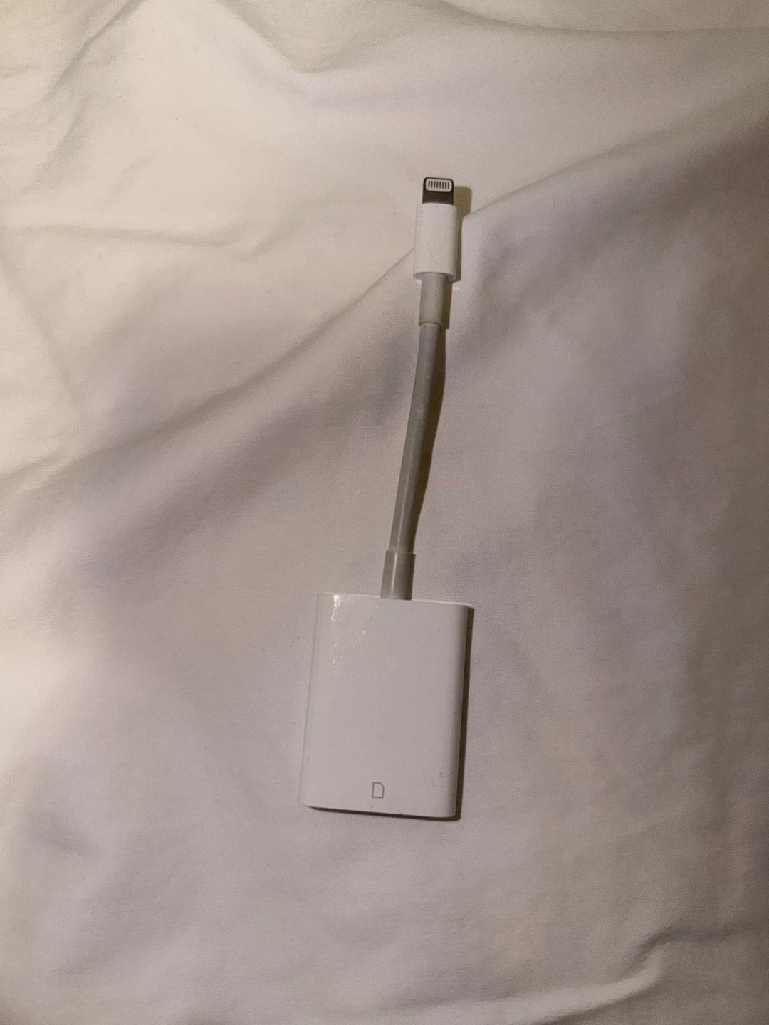 Lightning to SD Card Camera Reader And SanDisk SD Card