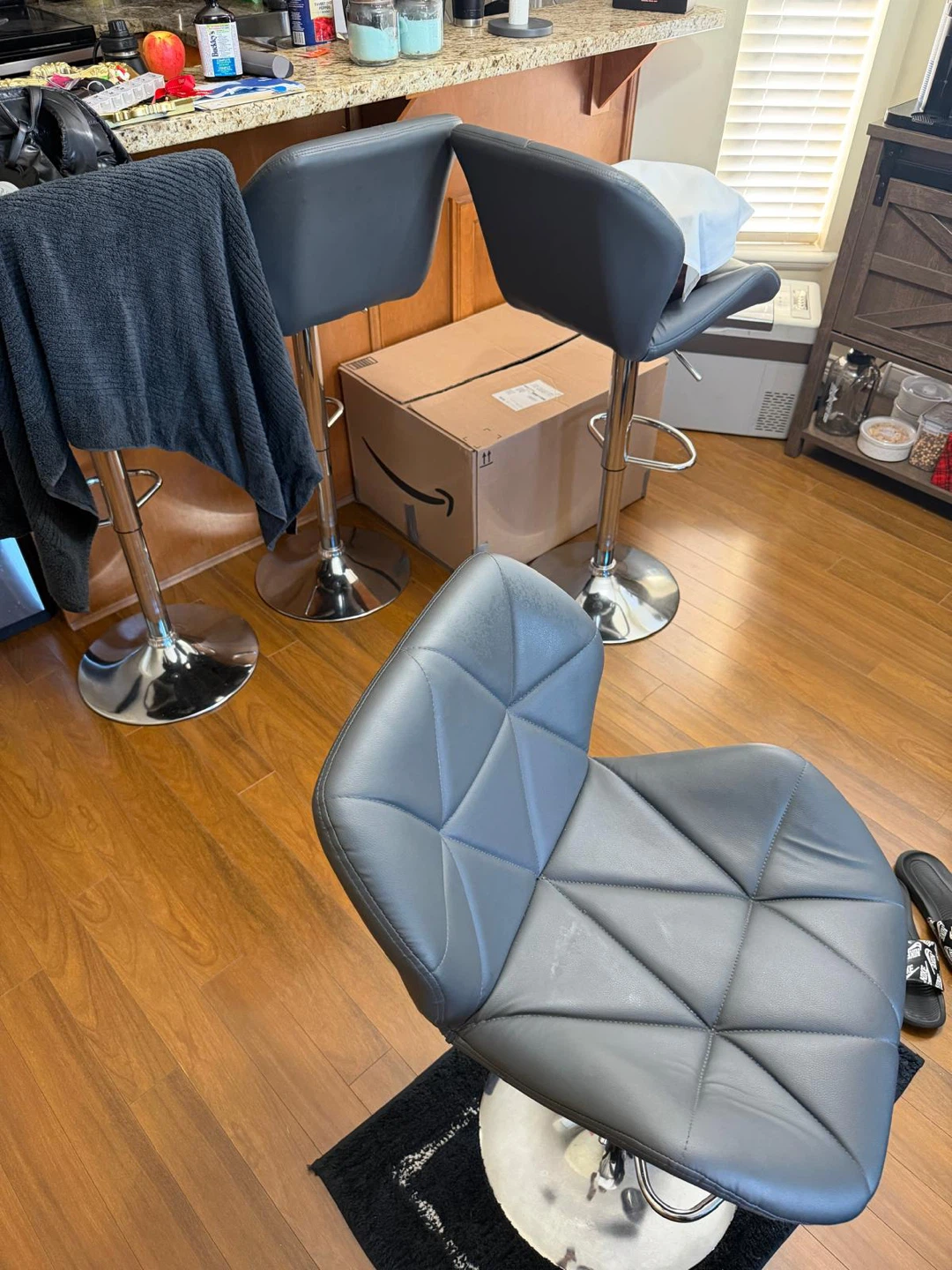 Set of 4 Grey Bar Stools - photo 2