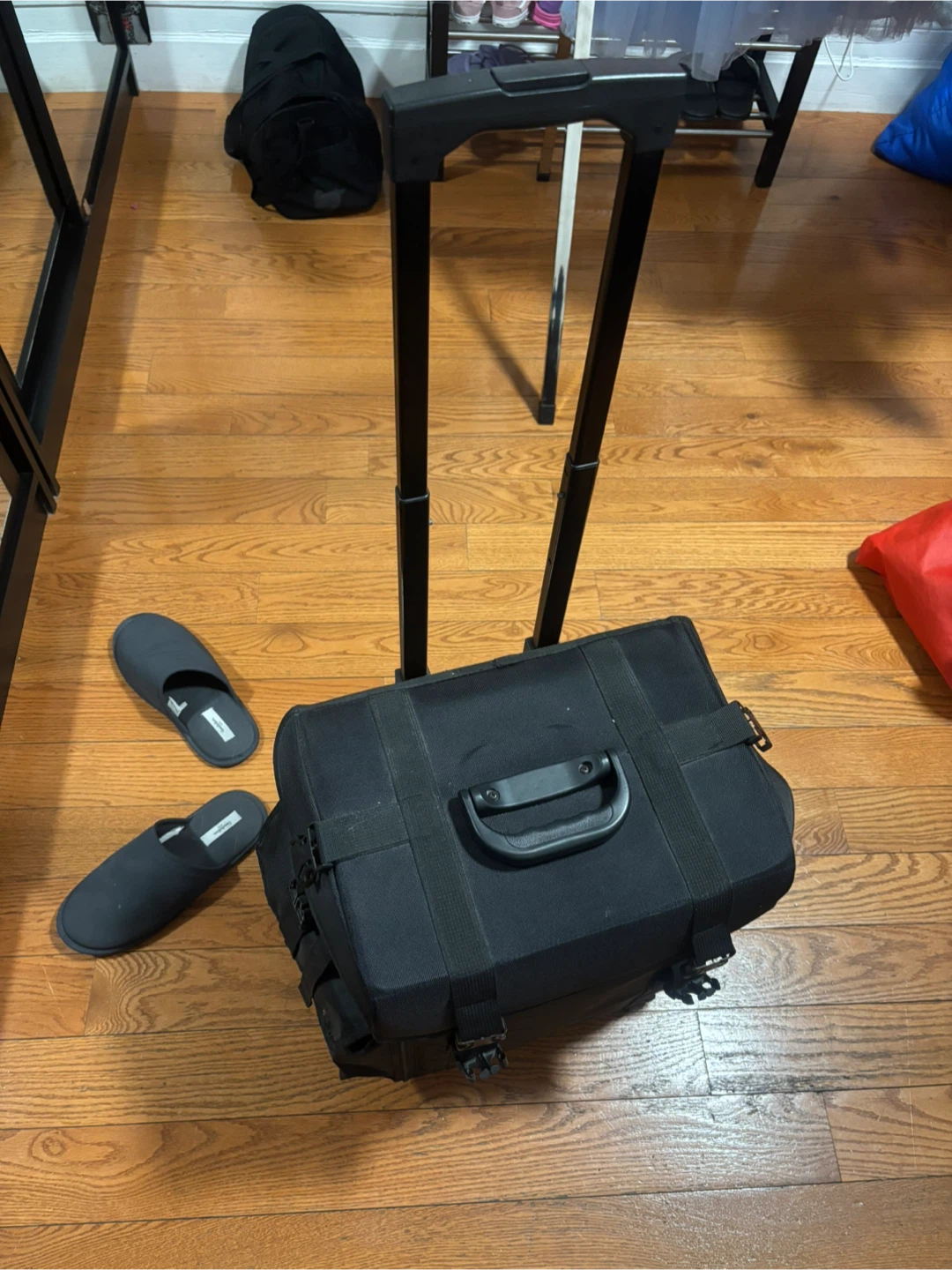 Makeup Artist Rolling Train Case - photo 4