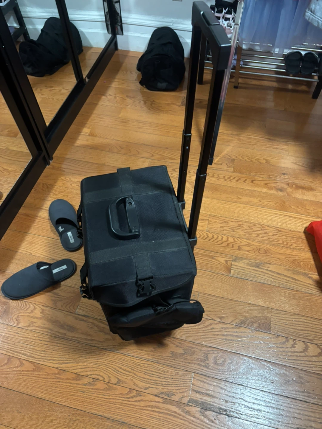 Makeup Artist Rolling Train Case - photo 3