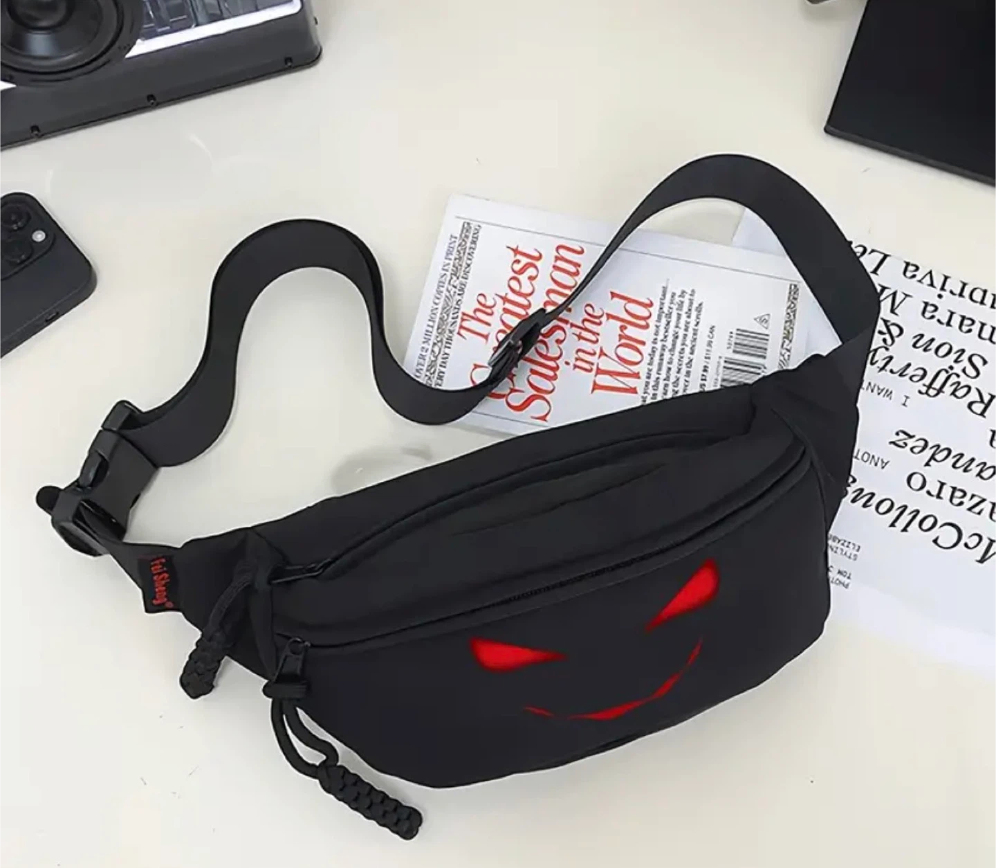 New ! Black Fanny Pack with Red Design - photo 4