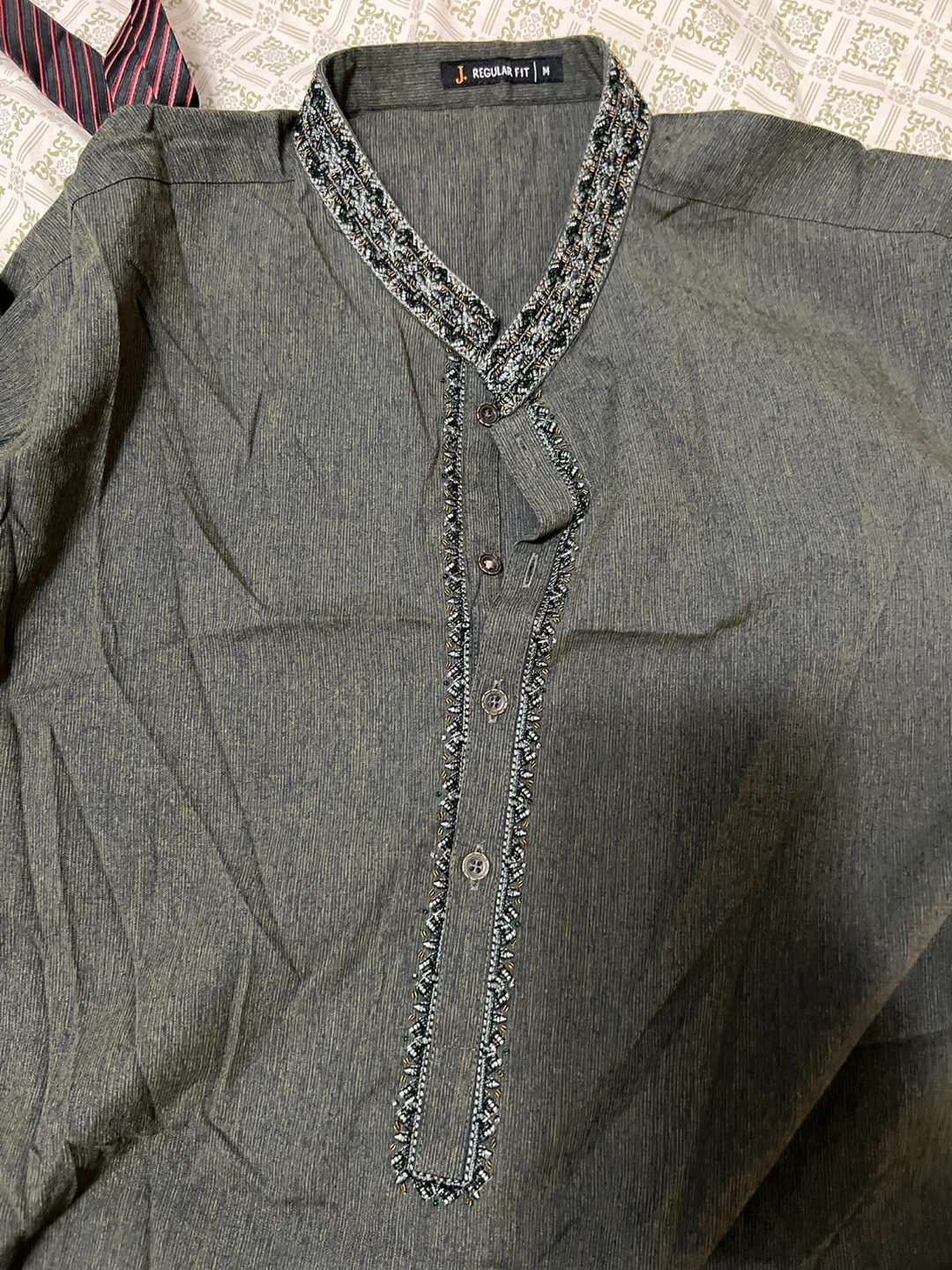 J. Regular Fit Men's Kurta - Size M