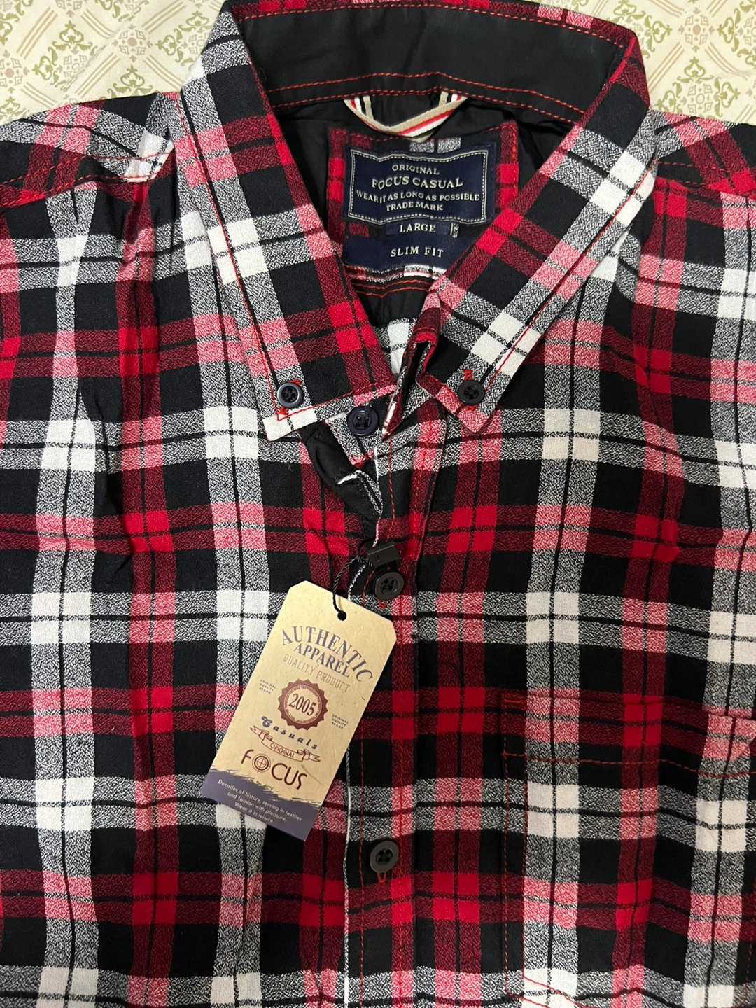 Focus Casuals Red Plaid Flannel Shirt - Large