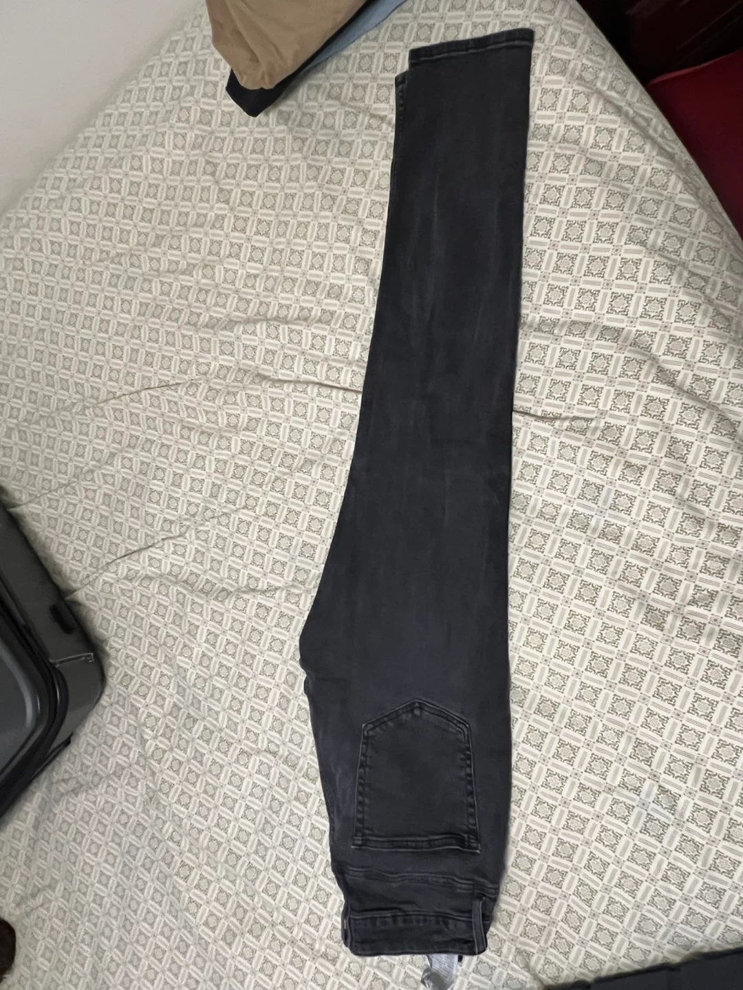 Zara Black Denim Jeans Size 32