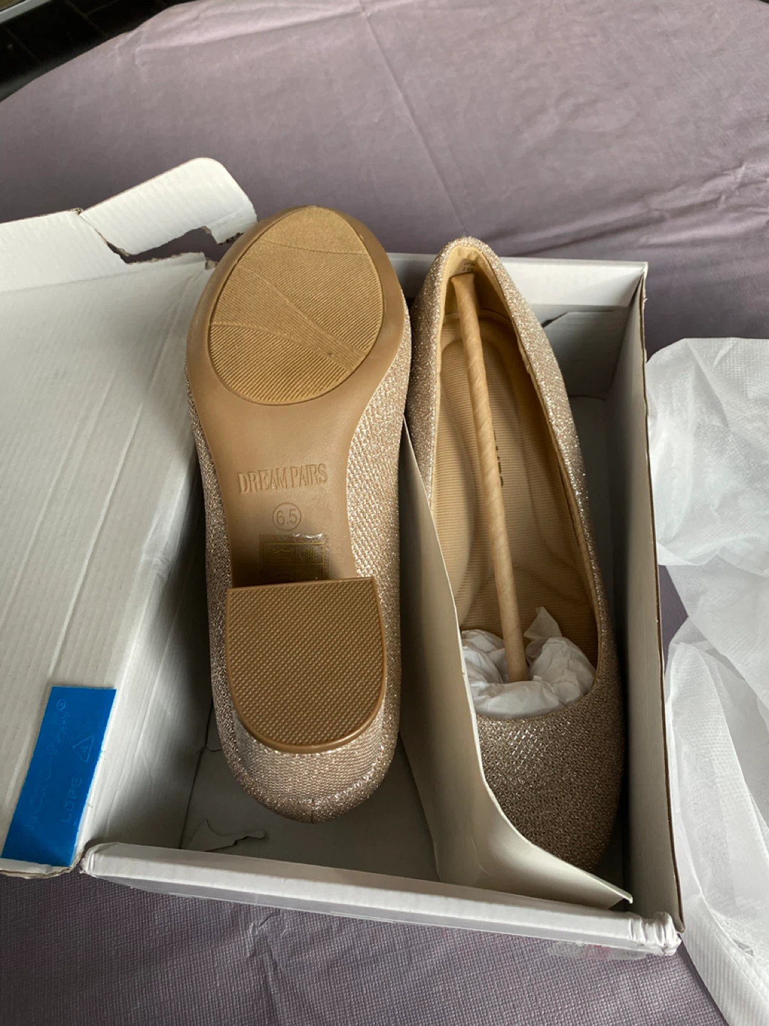 Dream Pairs Gold Glitter Flats - Size 6.5 - photo 3