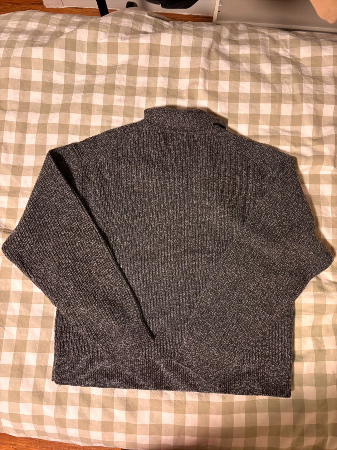 Uniqlo C Grey Wool Blend Sweater - Size M - photo 3