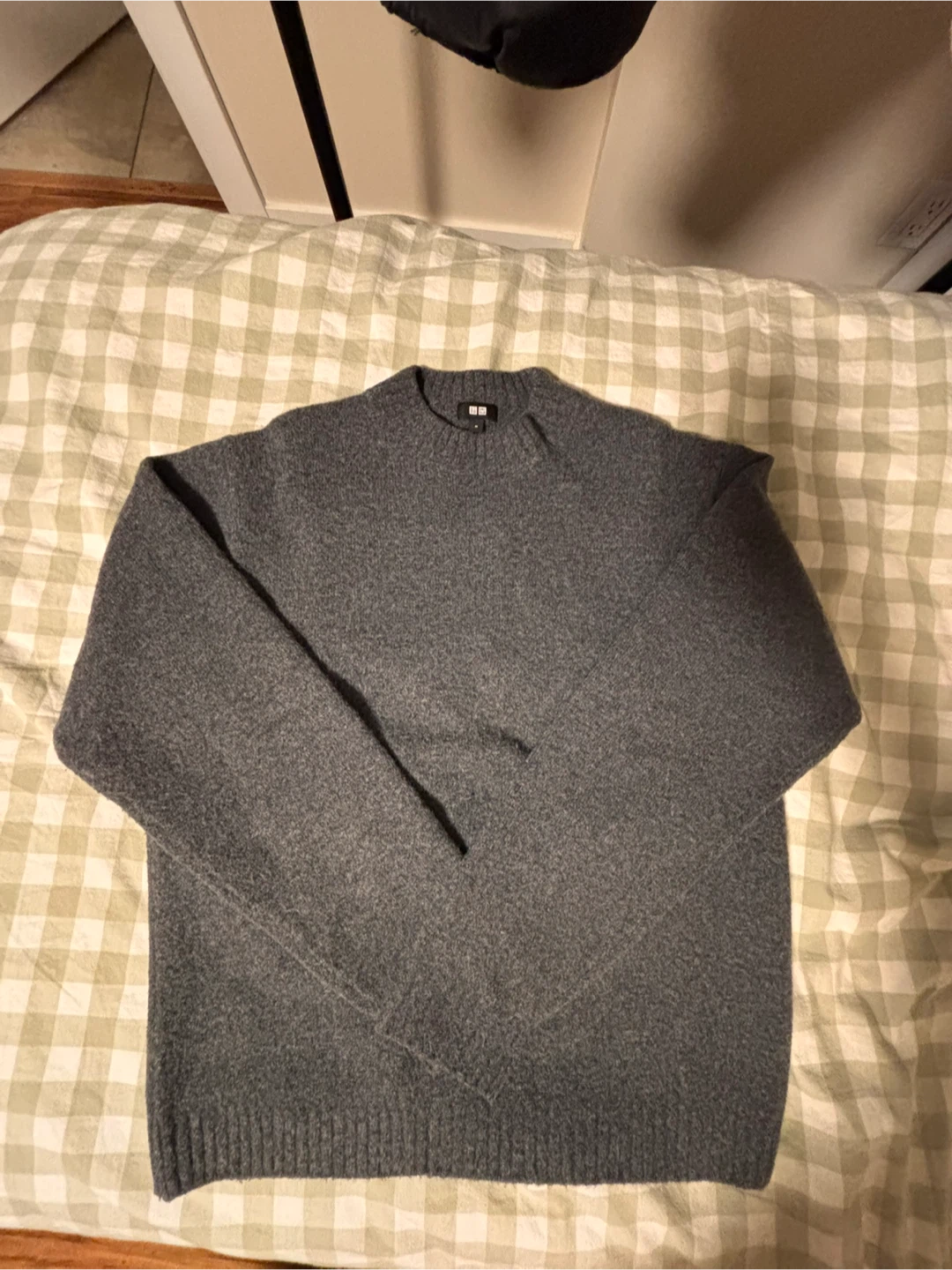 Uniqlo Grey Wool Blend Sweater - Size M