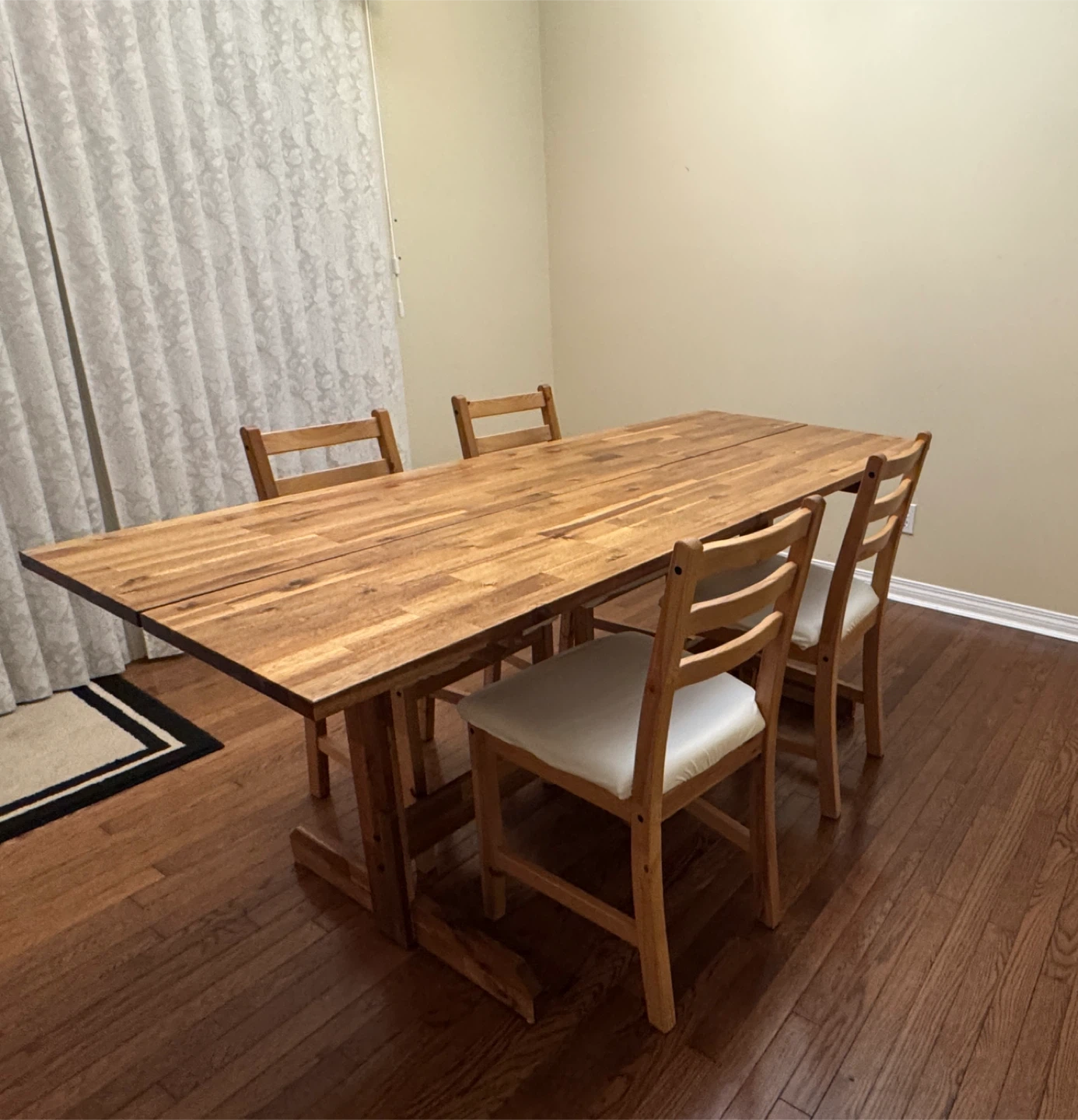 IKEA Wood Dining Table with 4 Chairs 180x76 cm