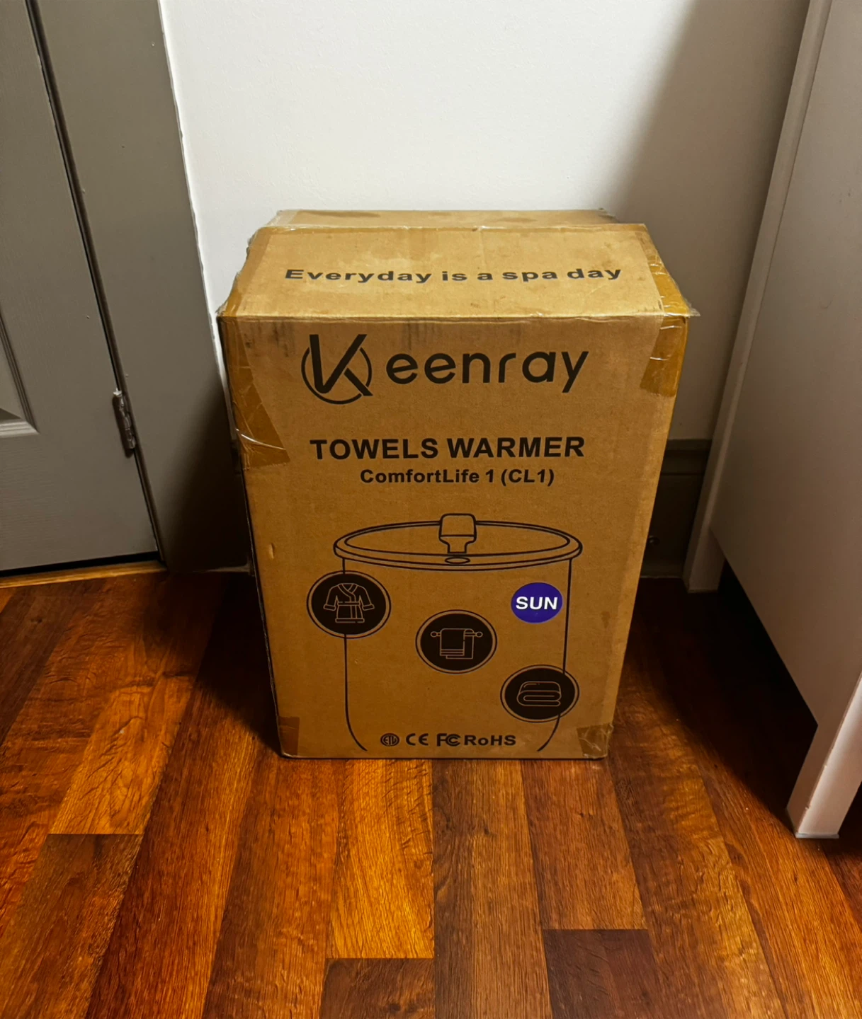 Keenray ComfortLife 1 Towel Warmer Brand New in Box