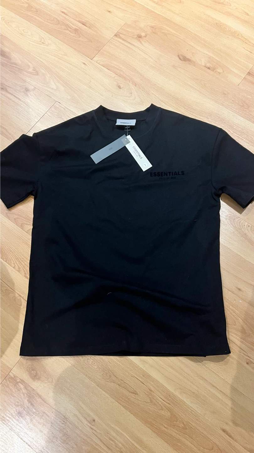 New ESSENTIALS Fear of God Black T-Shirt - Size L - photo 3