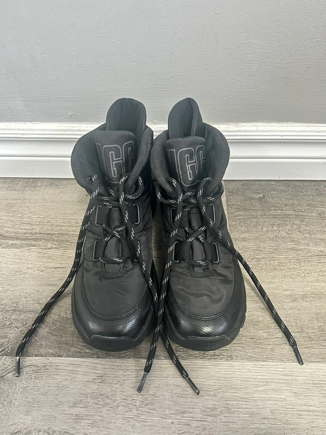 UGG Puffer Winter Boots - Black - Size 9 - photo 3