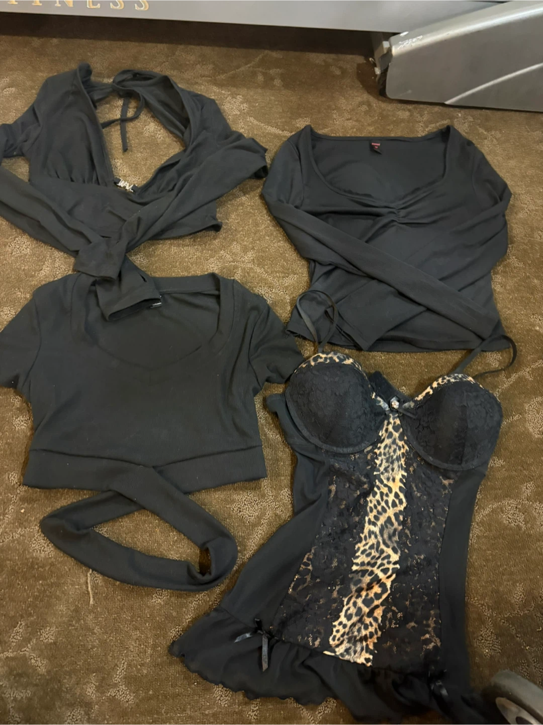 Bag of Women's Clothing - photo 3