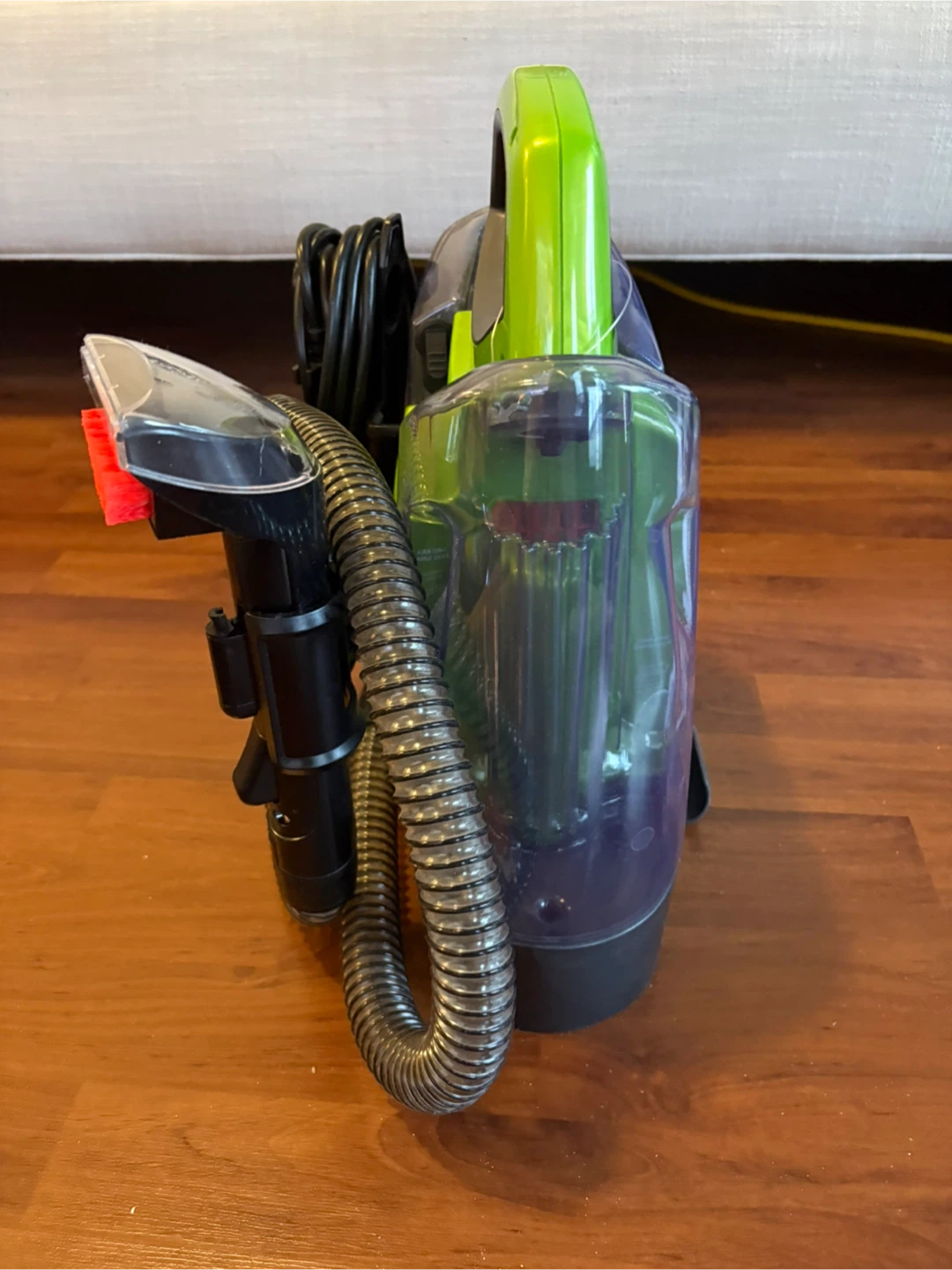 Bissell Little Green ProHeat Portable Cleaner - photo 2