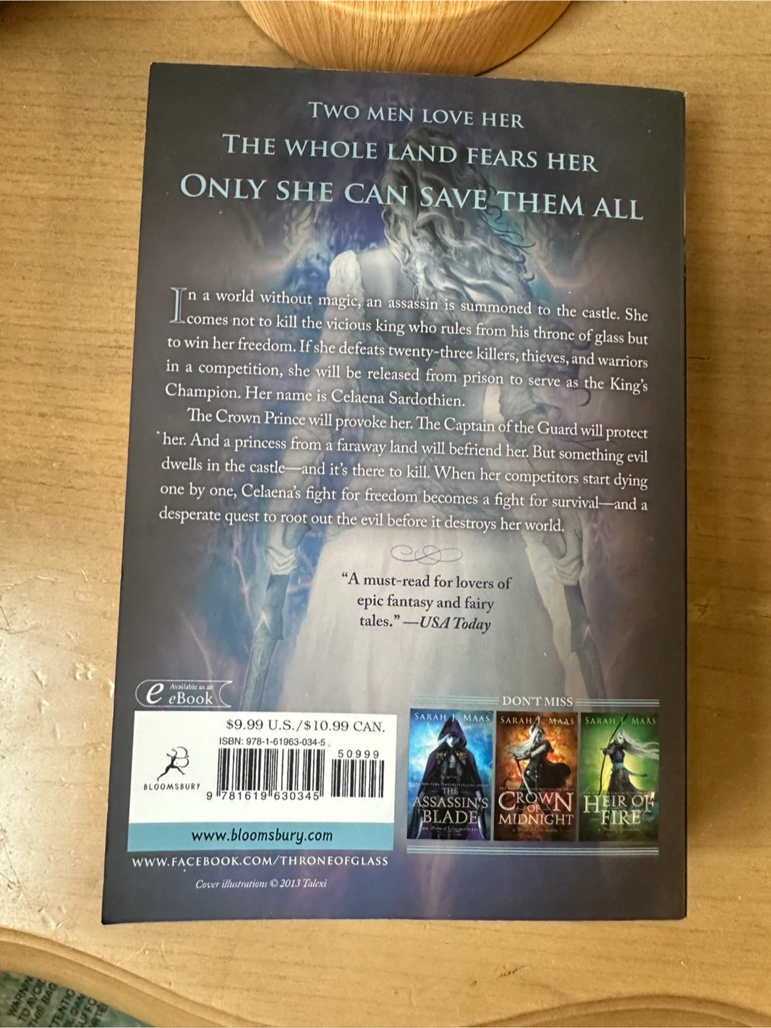 Throne of Glass & A Court of Thorns and Roses Books - photo 3