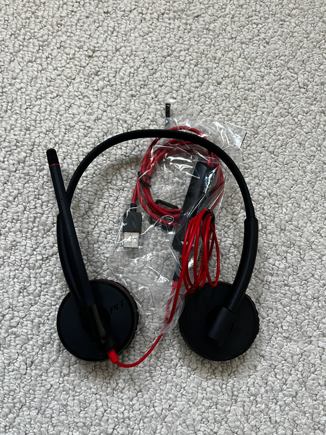 Plantronics PLT Wired Headset - Black