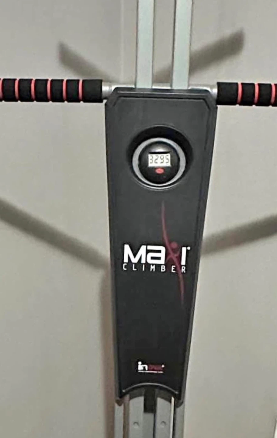 Maxi Climber Vertical Climbing Machine
