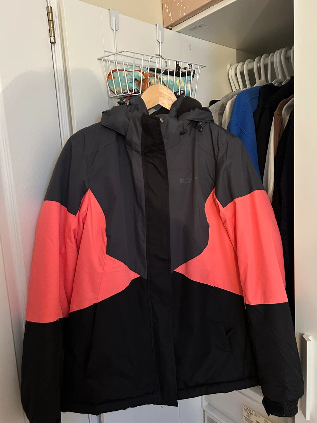 Mountain Warehouse Ski Jacket - Size 8 - photo 2