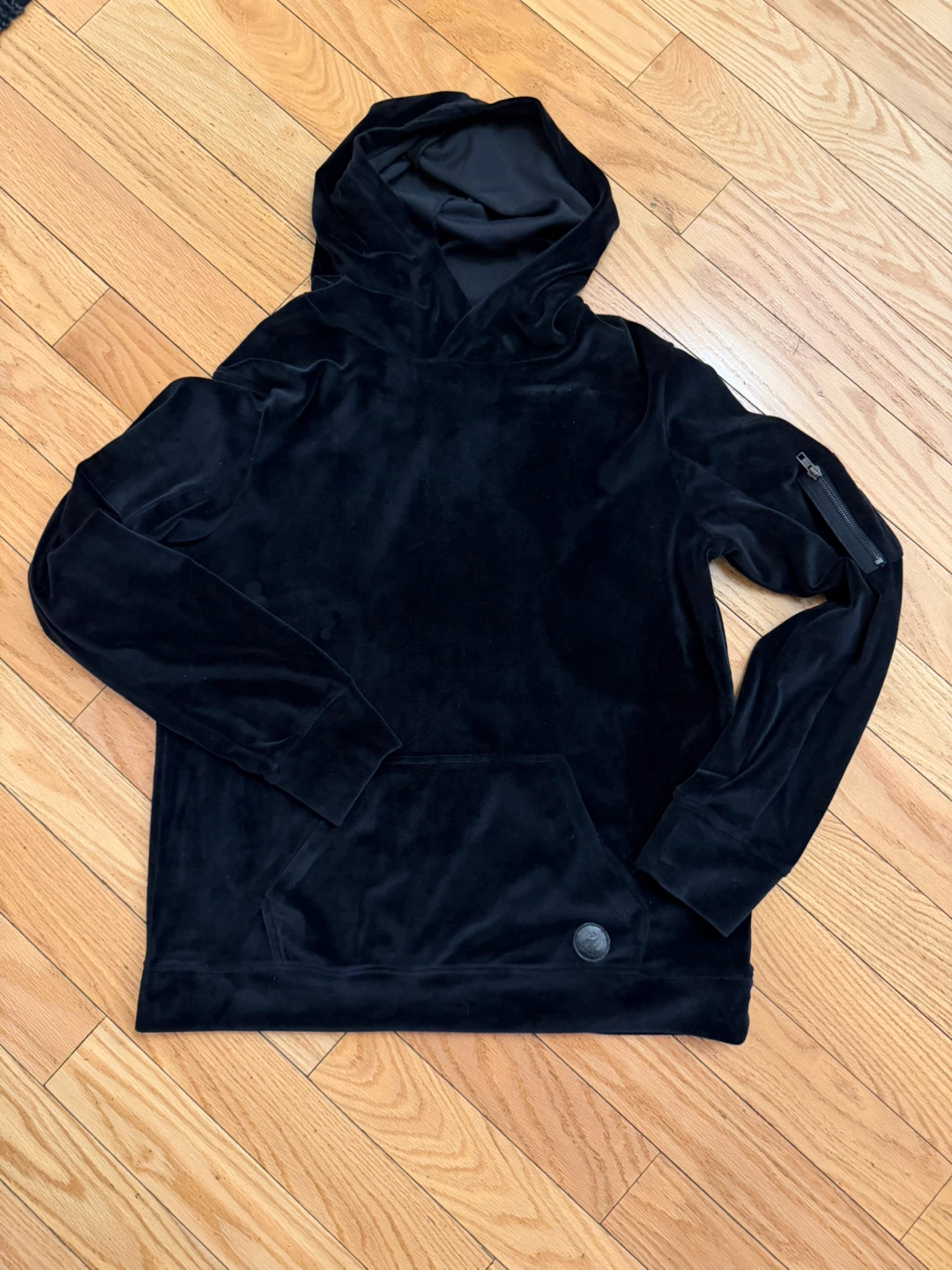 Rocawear Black Velour Hoodie - Size M
