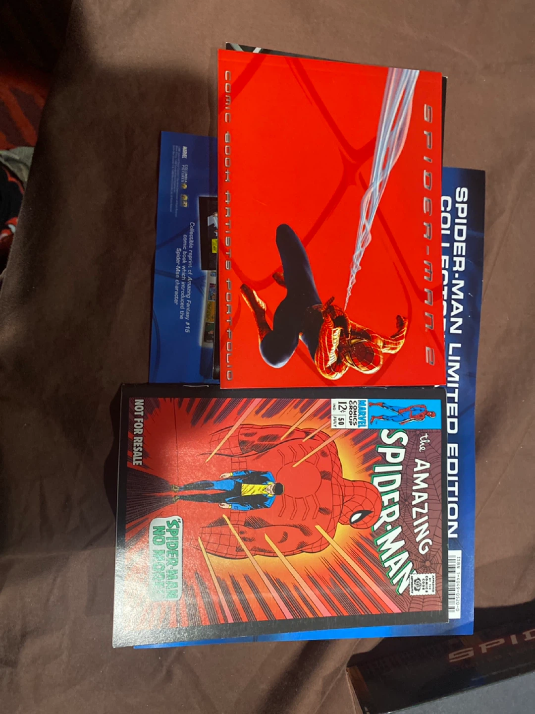 Spider-Man Limited Edition Collector's DVD Gift Set - photo 3